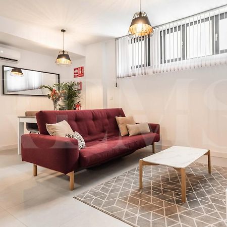 Intimate And Quiet Apartment - Center Malaga Bagian luar foto