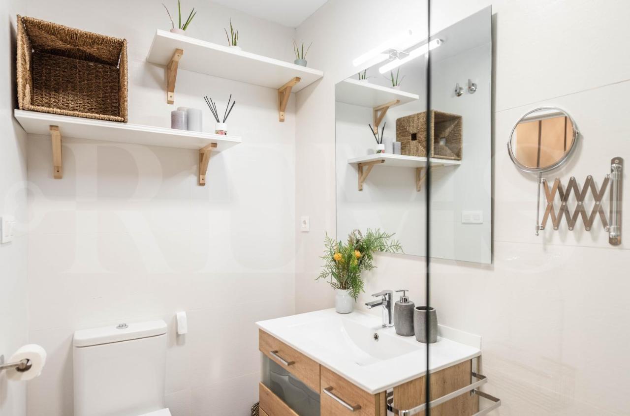 Intimate And Quiet Apartment - Center Malaga Bagian luar foto