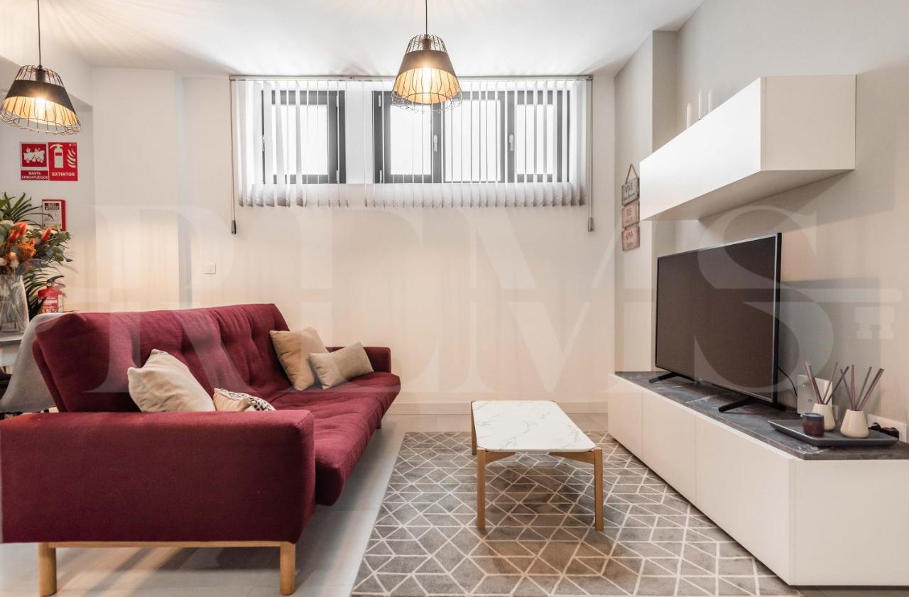 Intimate And Quiet Apartment - Center Malaga Bagian luar foto