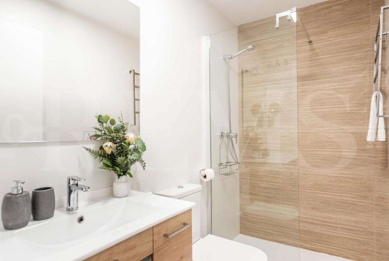 Intimate And Quiet Apartment - Center Malaga Bagian luar foto