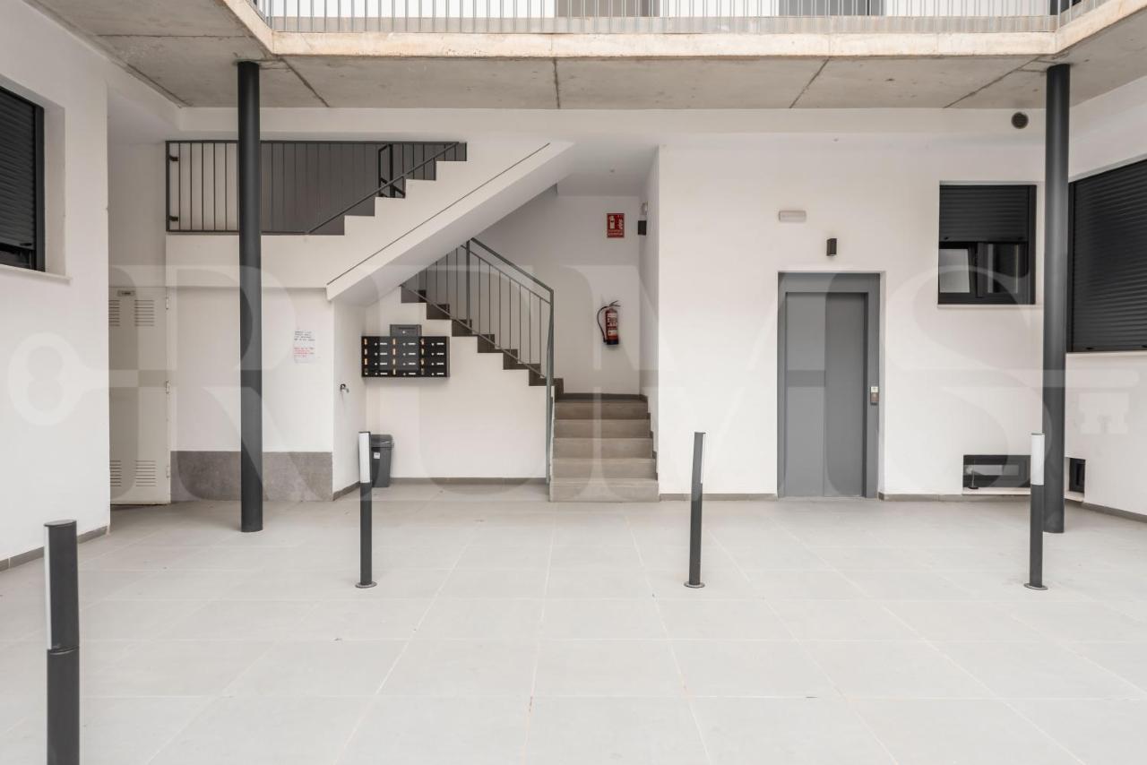 Intimate And Quiet Apartment - Center Malaga Bagian luar foto